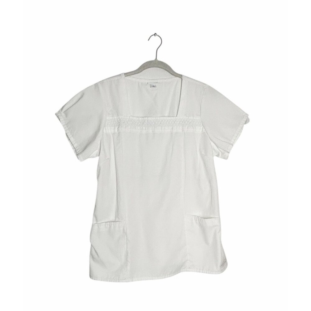 Laura Ashley Short Sleeve Crochet Detailed Scrub Top In White - Sz L